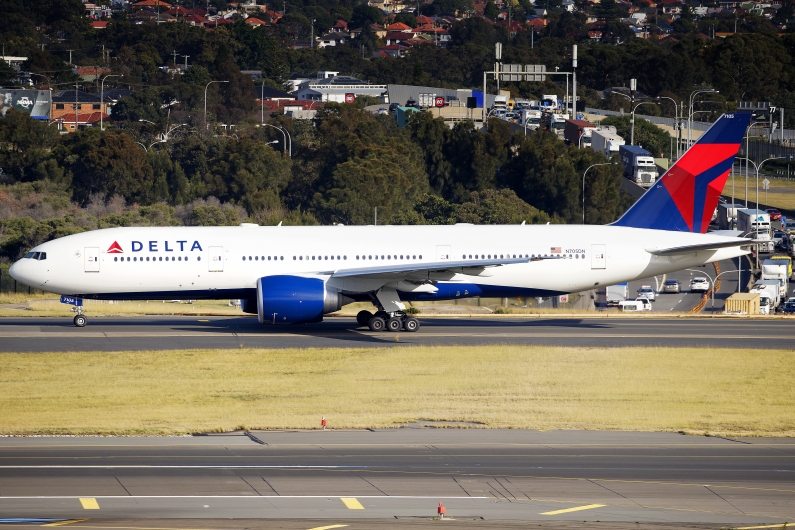 A Delta Air Lines Boeing 777-200(LR) seen in Sydney, Australia. Image © v1images.com/TranquilAviPhotos