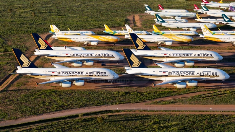 Four Singapore Airlines Airbus A380's in long term storage. Image © v1images.com/Joel Baverstock