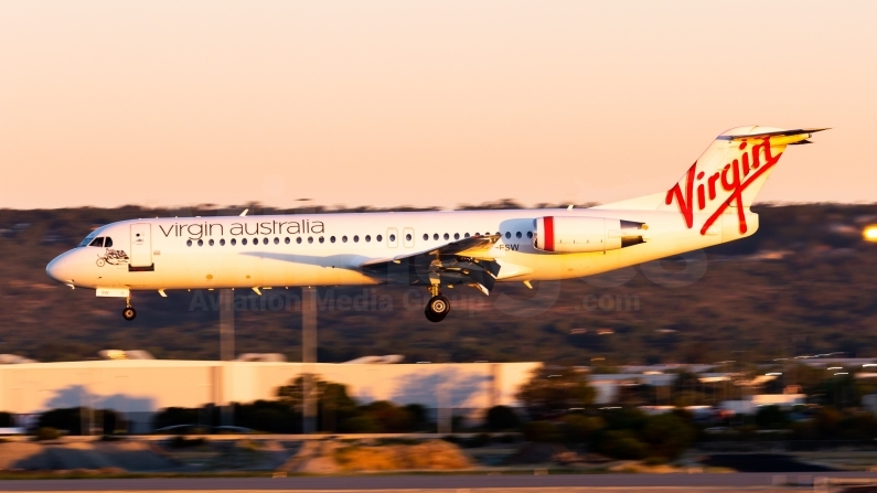 Virgin Australia Regional Airlines Fokker F100 VH-FSW on approach to Perth International Airport. Image © v1images.com/Joel Baverstock
