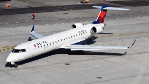 Delta Connection Bombardier CRJ-701ER (CL-600-2C10) N331CA