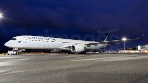 Cathay Pacific Airways Airbus A350-1041 B-LXK