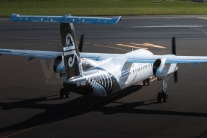 Air New Zealand De Havilland Canada DHC-8-311Q Dash 8 ZK-NED