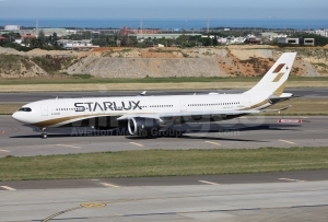 STARLUX Airlines Airbus A330-941 B-58304