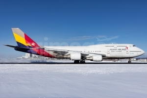 Asiana Airlines Boeing 747-48E HL7428