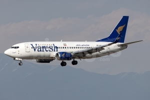 Varesh Airlines Boeing 737-33A(WL) EP-VAV