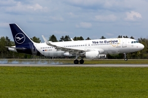 Lufthansa Airbus A320-214(WL) D-AIUC